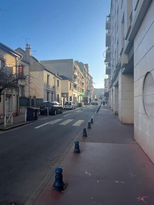 Magnifique Duplex 45 M2 Aux Portes De Paris Metro Barbara A 30Mn Expo Porte De Versailles موروج المظهر الخارجي الصورة