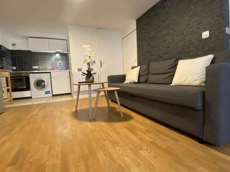 Magnifique Duplex 45 M2 Aux Portes De Paris Metro Barbara A 30Mn Expo Porte De Versailles موروج المظهر الخارجي الصورة