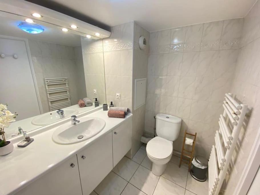 Magnifique Duplex 45 M2 Aux Portes De Paris Metro Barbara A 30Mn Expo Porte De Versailles موروج المظهر الخارجي الصورة