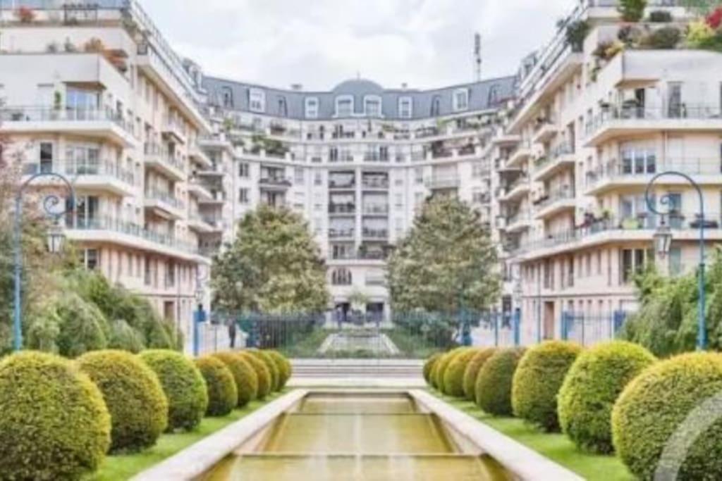 Magnifique Duplex 45 M2 Aux Portes De Paris Metro Barbara A 30Mn Expo Porte De Versailles موروج المظهر الخارجي الصورة